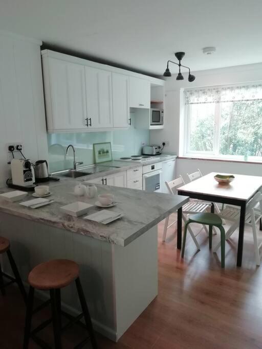 Cornwall Family Friendly Villa With Free Use Of Pool, Soft Play, Mini Golf, Tennis, Gym, Fitness Classes, Sauna And Ice Baths New Quay Exteriér fotografie